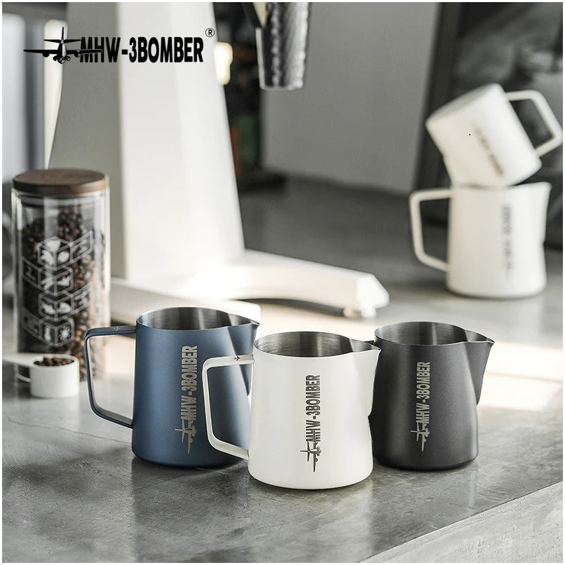 Питчер для латте-арта 700 мл, нержавеющая сталь, узкий носик, белый, MHW-3Bomber