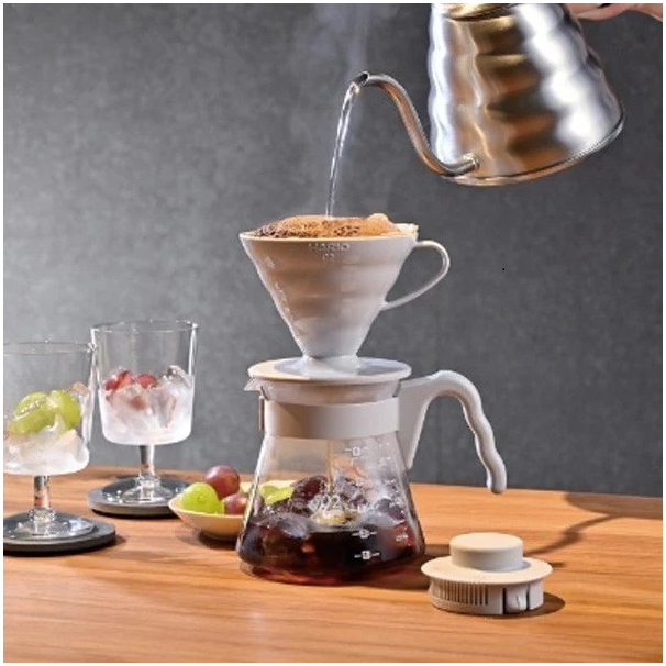 Набор для фильтр-кофе Hario V60 Pearl Grey: пуровер, стеклянный заварник и фильтры для идеального кофе