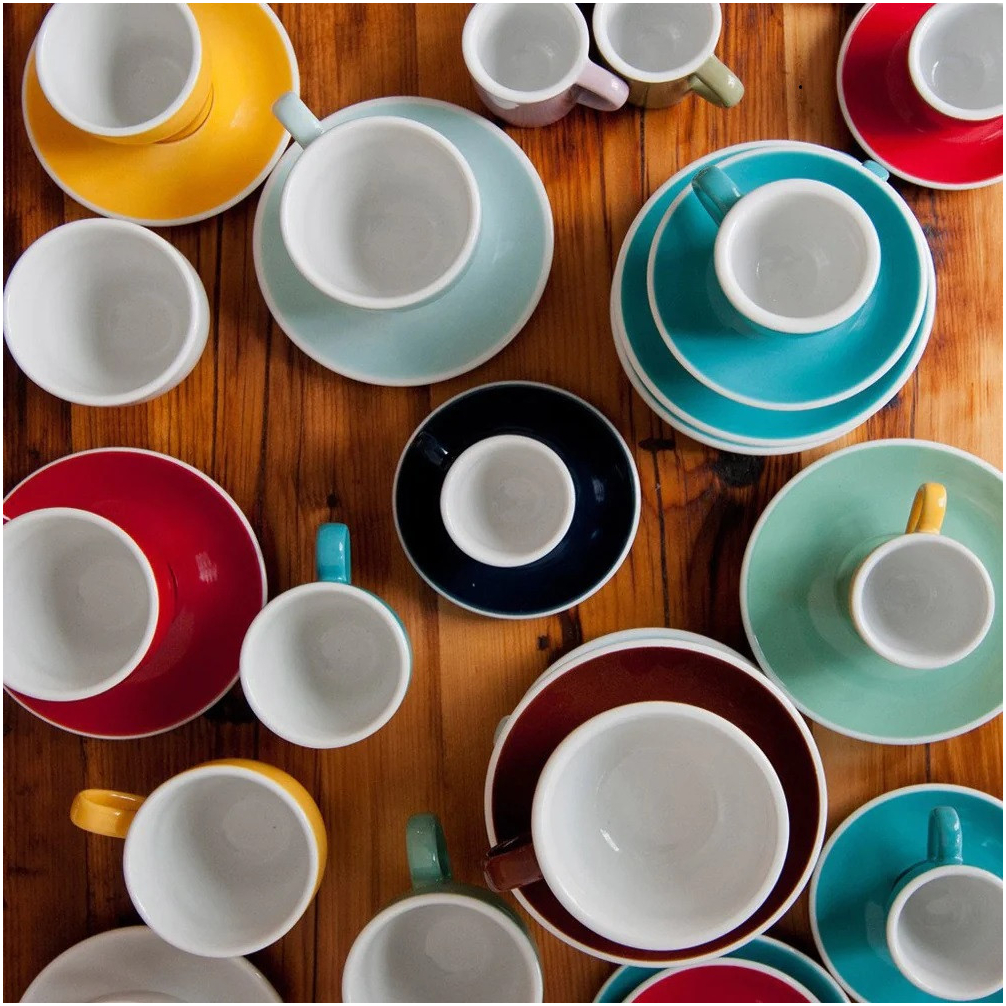 Чашка Loveramics Egg з фарфору 300 мл, термостійка для кави, стильний дизайн та яскраві кольори