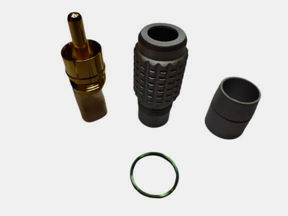 Разapos;єм RCA Avvicon, кабельний штекер до 5 мм, позолочені контакти, алюміній, зелена маркування