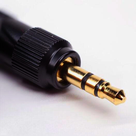 Стерео штекер Sennheiser Mini Jack 3.5 мм з фіксуючою гайкою для радіосистеми 1м