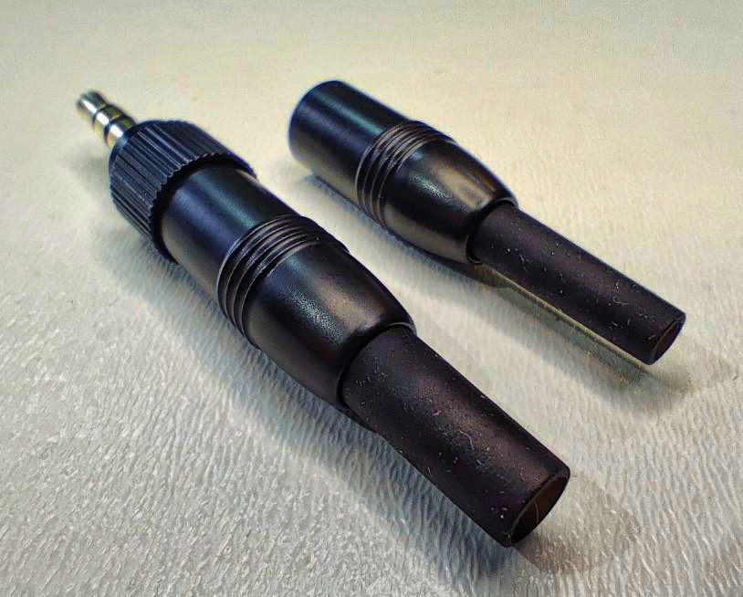 Стерео роз'єм Jack 3.5 мм з фіксуючою гайкою для мікрофонів Sennheiser, 1 м