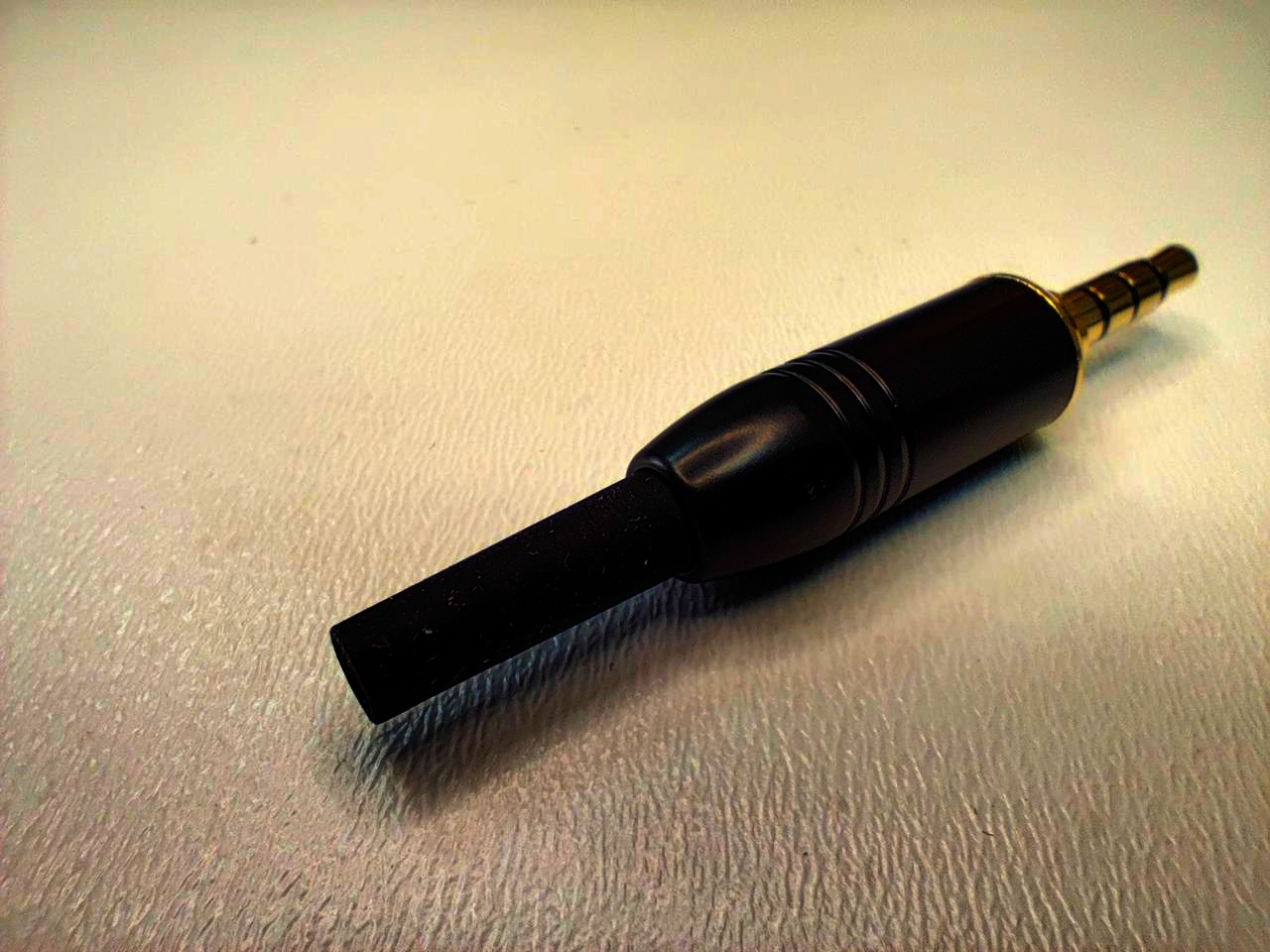 Раз'єм mini Jack 3.5 мм i-Taki, 4 контакта, подовжений штекер для гарнітур, 1м