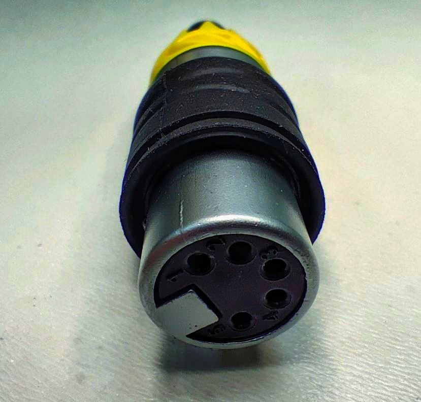 Разъем XLR 5pin золотой SA261A-SC-PG-WP, герметичный, IP65, с зажимом-крокодилом для аудиосистем