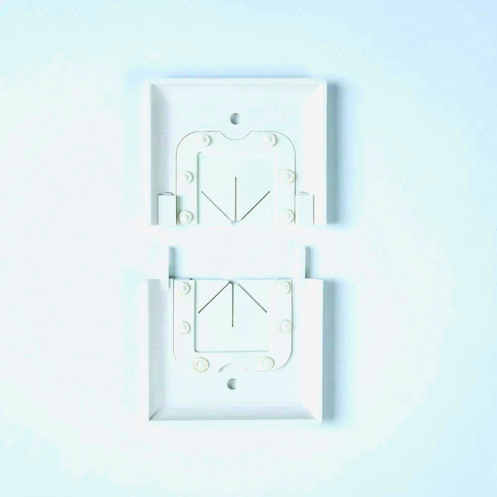 Белая панель MNP-SWP1-WH для скрытого вывода кабелей с резиновым рукавом, 1 гнездо, низкопрофильная