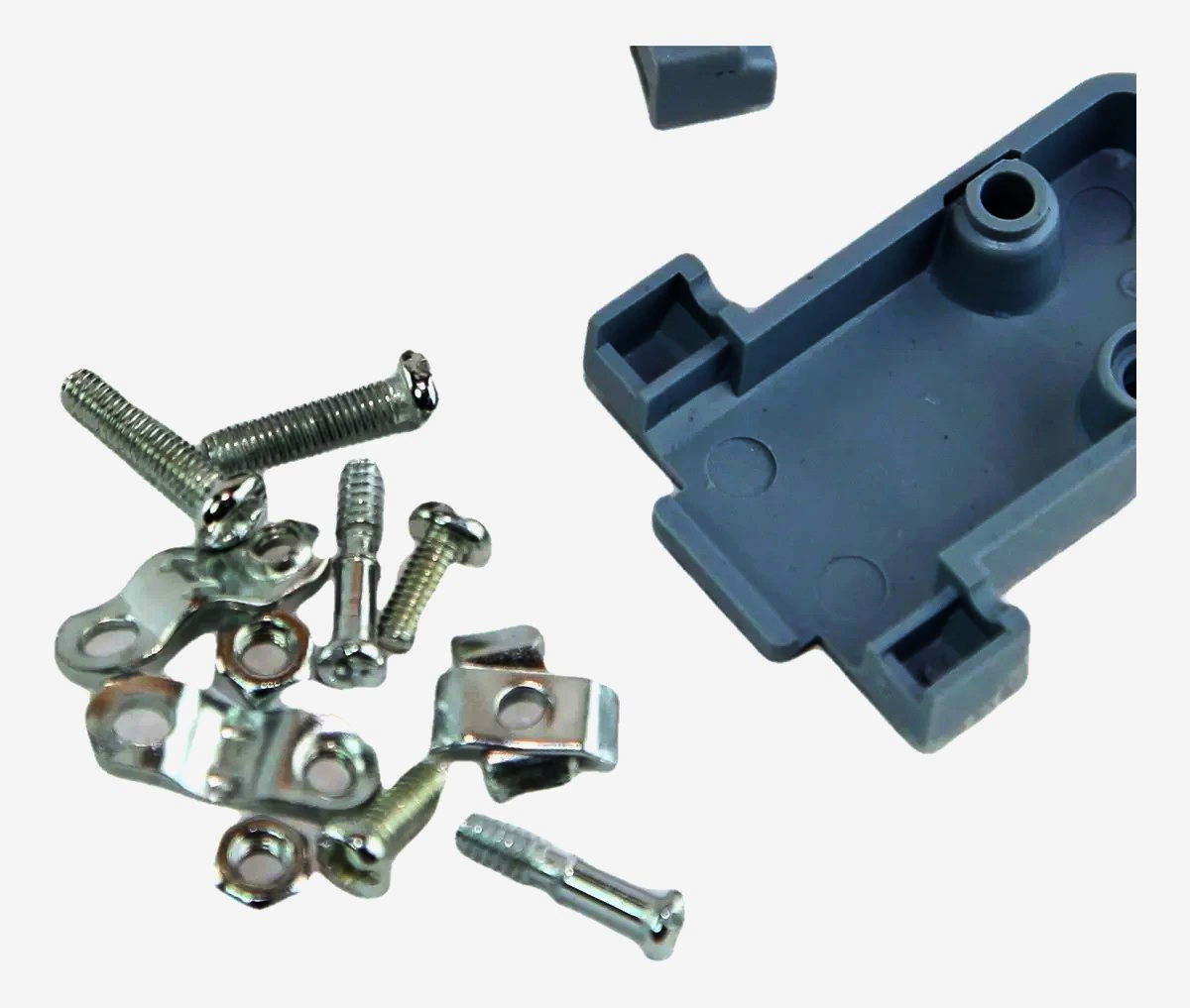 Корпус D-SUB 9/15 с удлиненными винтами для экранирования сигналов, NEW TIDE, Тайвань