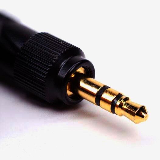 Стерео-штекер Sennheiser 3.5mm с фиксирующей гайкой для радиосистем, черный, 1 шт.