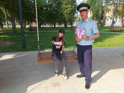 Автоинспекторы Зарайска напомнили детям о правилах безопасного поведения на дорогах