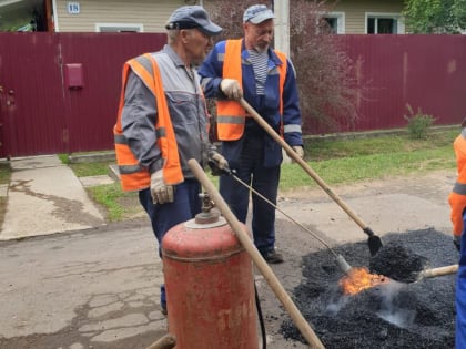 В Рузском округе латают дорожное покрытие