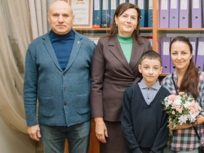 В Кашире поздравили с Днем рождения сына участника СВО