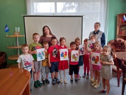 В Беляногорской библиотеке читали и делали зарядку