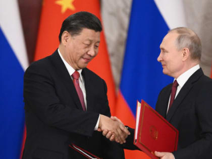 Дмитрий Песков прокомментировал работу Путина и дал комментарий о его предстоящем визите в Китай
