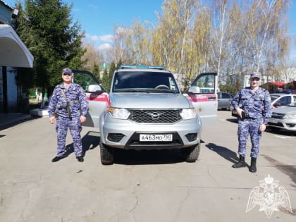 В Коломне росгвардейцы задержали подозреваемого в краже алкоголя