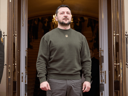 Зеленский ввел санкции против «своего могильщика»