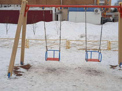 В подмосковной Кашире проводится ежедневный мониторинг состояния детских площадок