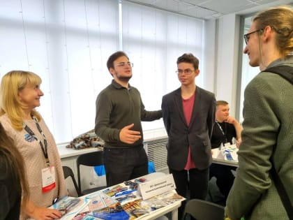 Демиховский машиностроительный завод на праздновании Дня машиностроителя в Московском политехе