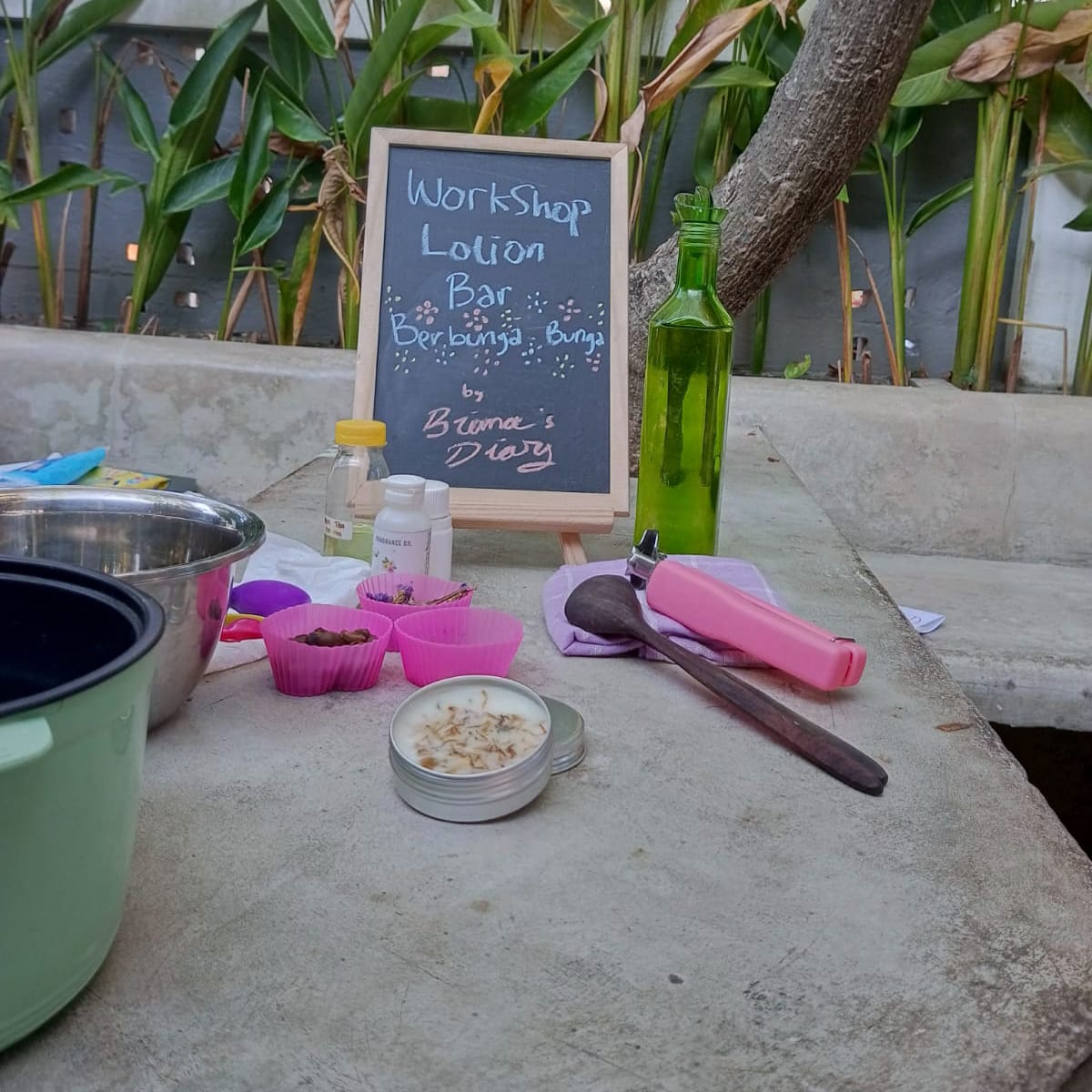 Bloom & Blend : Floral Solid Perfume  Workshop 1