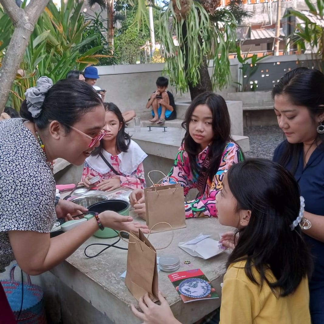 Bloom & Blend : Floral Solid Perfume  Workshop 2