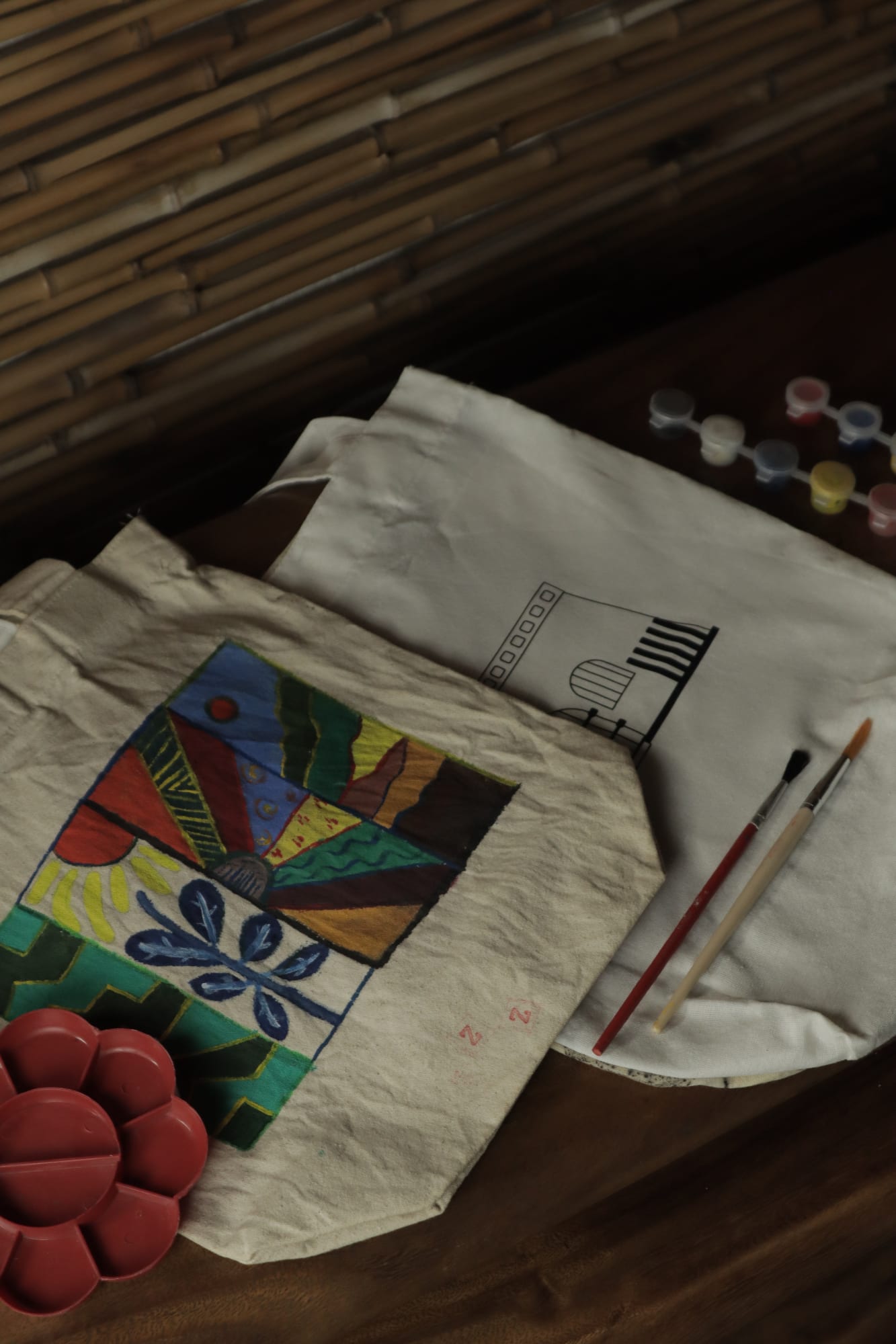 AYU 1 – Workshop Melukis Tote Bag 2