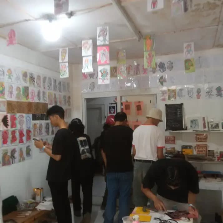 Gallery 4