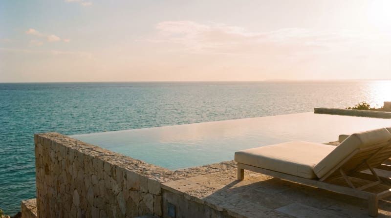 Look development for the infinity pool above the sea.