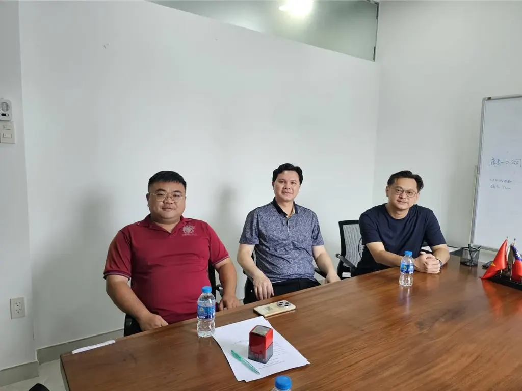 法律顧問-越南投資資訊-台灣法律公司-越南蓋章-越南印章-越南法律-訴訟-在越南打官司-legal-consulting-in-vietnam-LegalService-Organization-維律盛業-法律-顧問-公司-東律國際律師事務所-智慧財產-民刑案件-刑事案件-稅法-越南法律-法律資訊-設立-公司