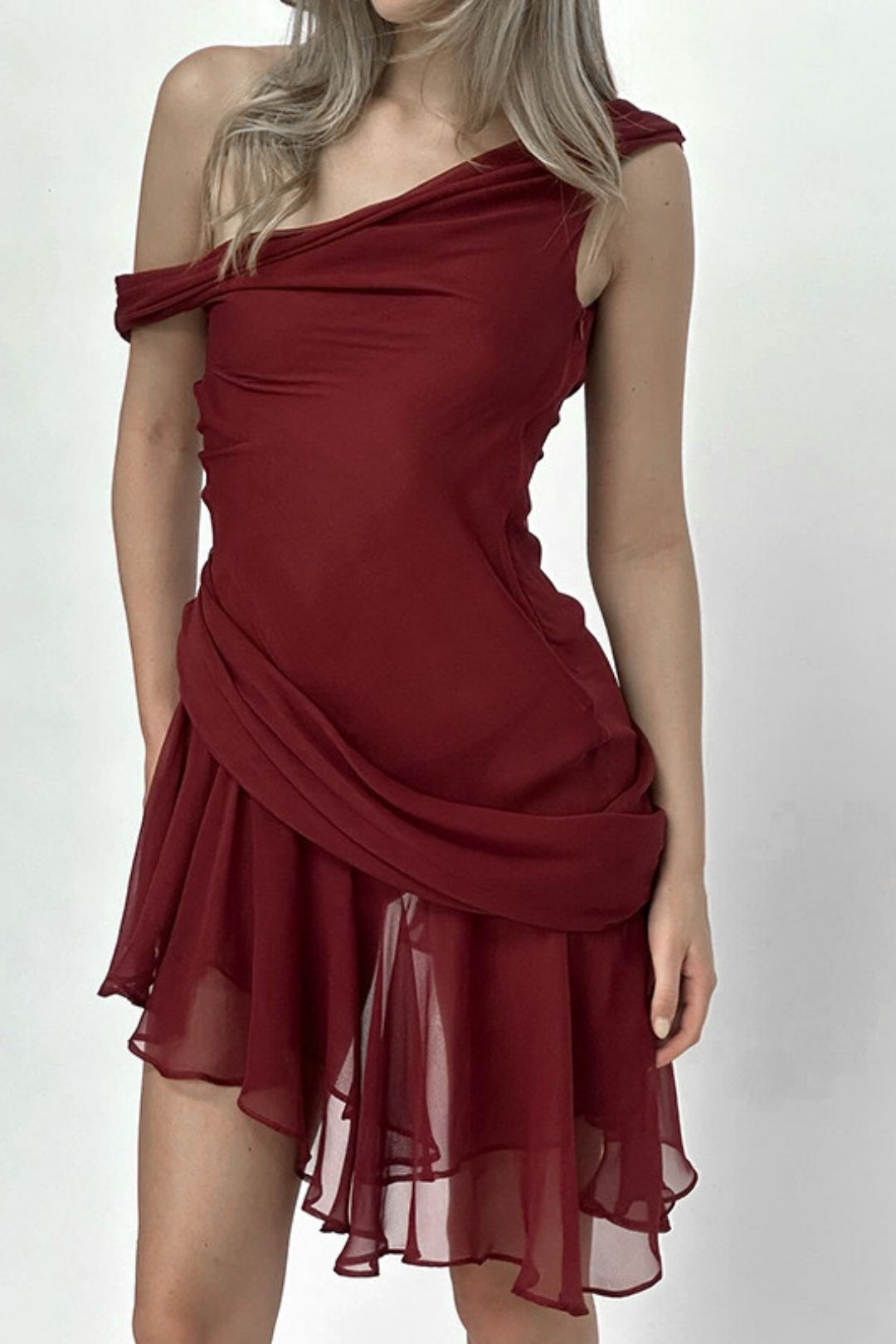 Summer Solid Color Oblique Shoulder Lace Stitching Backless Dress