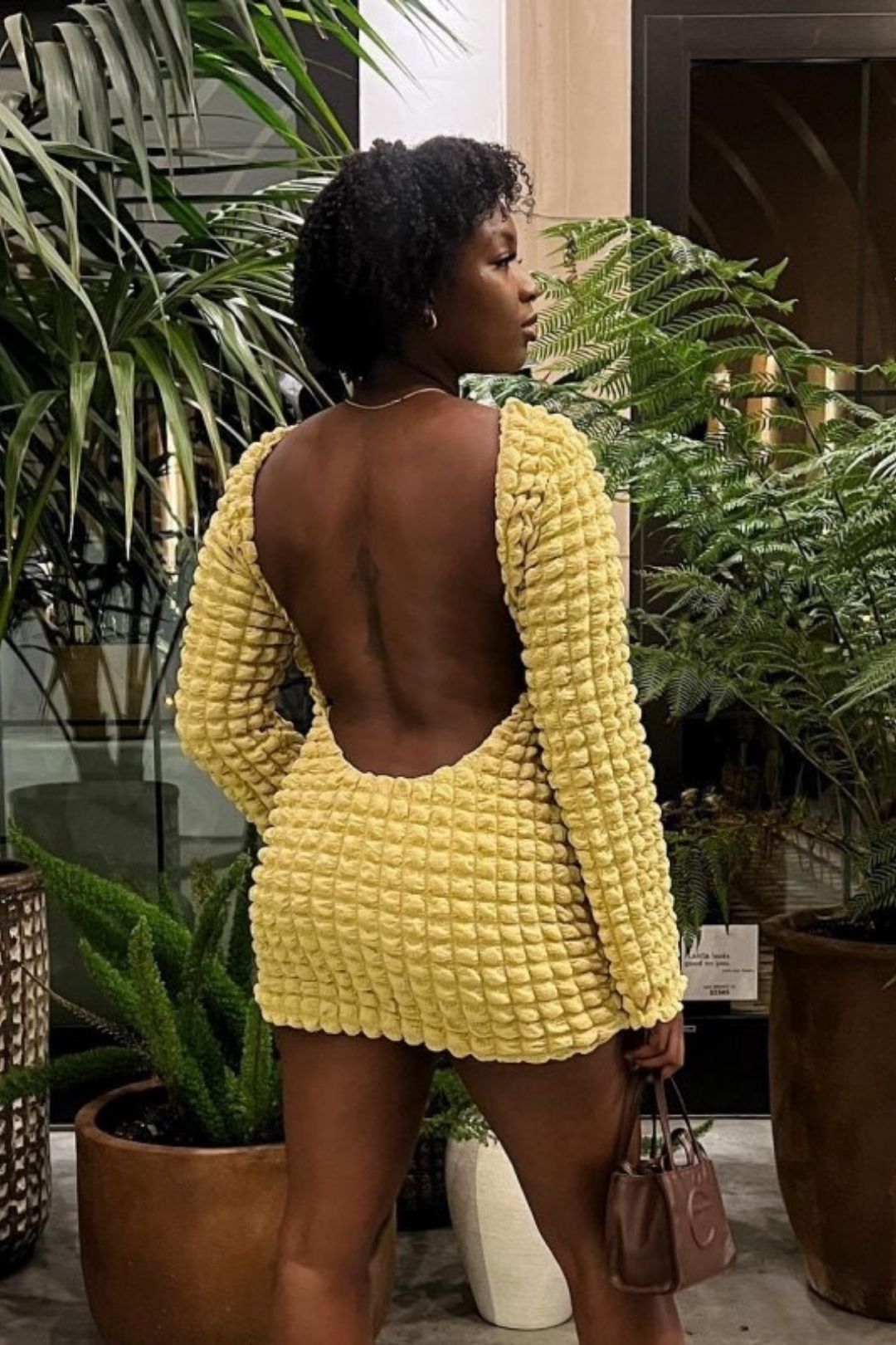 New Solid Color Long-sleeved Popcorn Sexy Backless Short