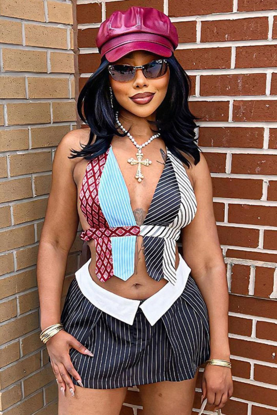 V-neck Pattern Fashion Striped Halter Top