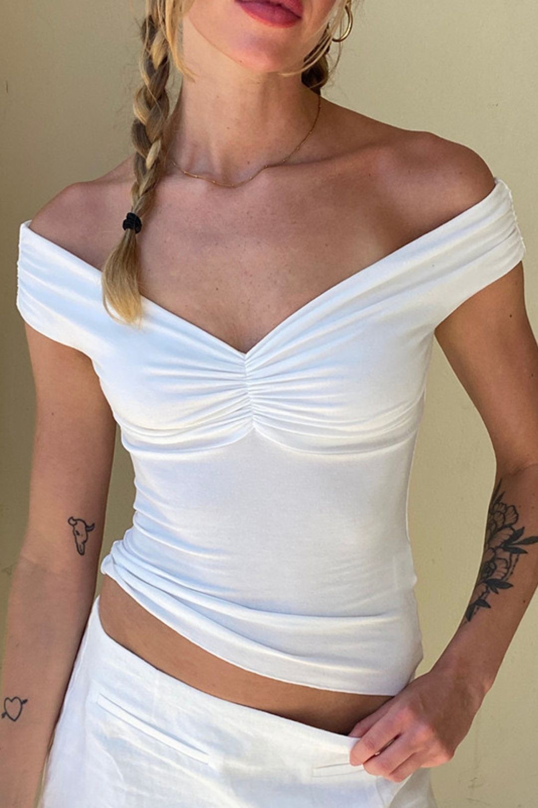 V-neck Sleeveless Pleated Camisole T-shirt Top