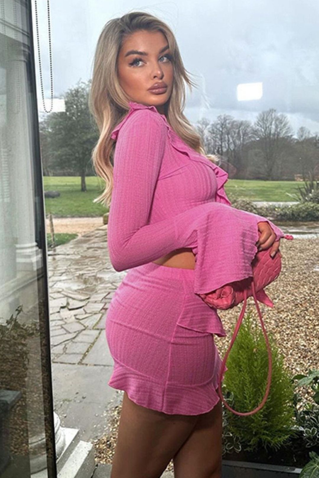 Ruffled Slit Long-sleeved Tops Sexy Ultra-short Hip-hugging Skirt Suit