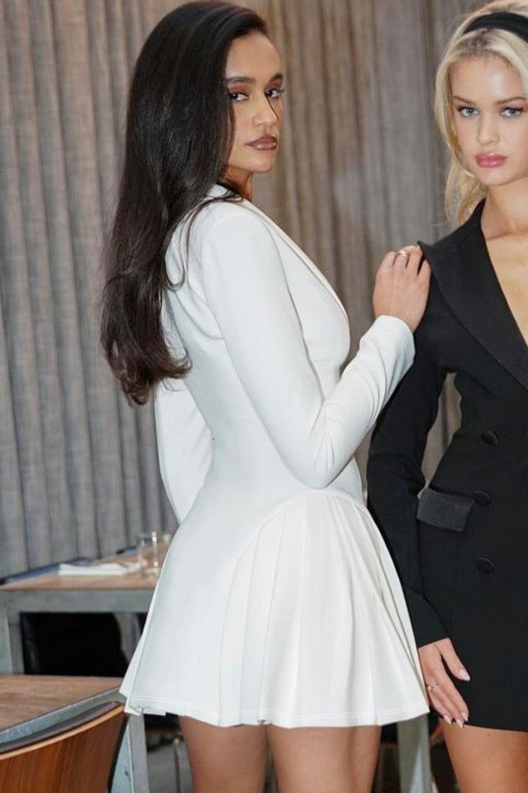 Sexy Deep V Suit Collar Cardigan Royal Style Short Ruffle Dress