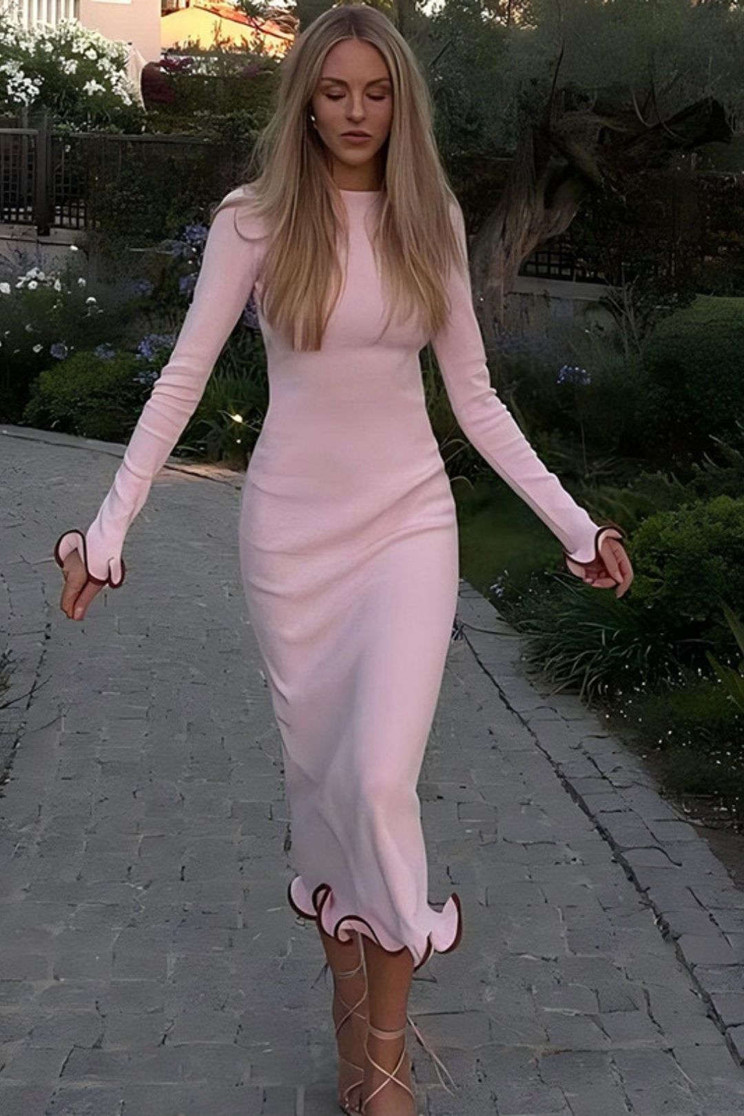 Backless Bell Sleeve Ruffle Skirt Knitted Long Dress Sexy Contrasting Color Long Dress