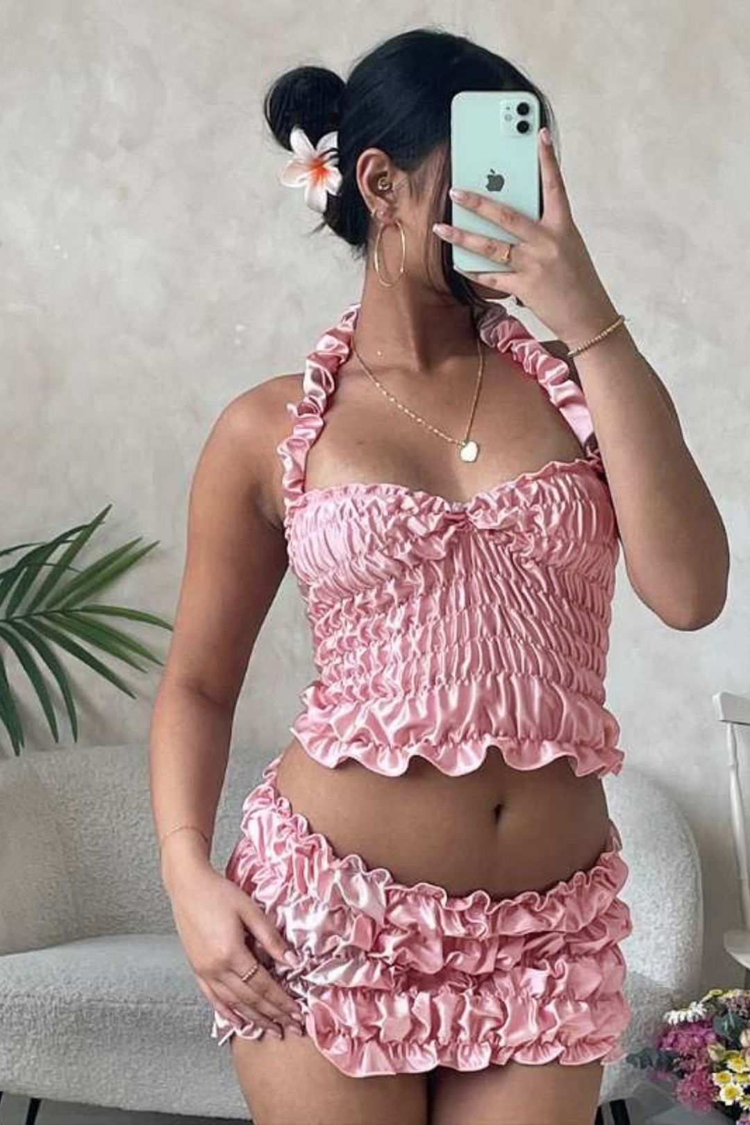 Personalized Pleated Halterneck Camisole Sexy Slim Fit Hip-hugging Short Skirt Suit