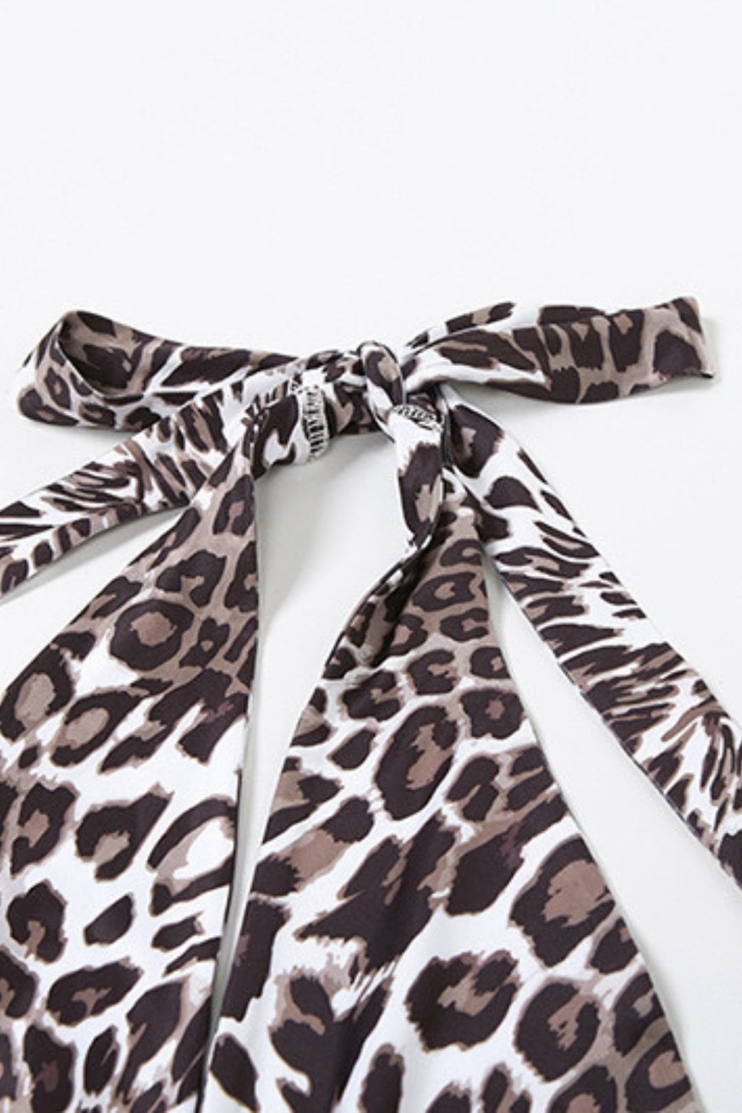 Sexy Lace-up Halter Neck Halter Strap Leopard Print Skirt Suit