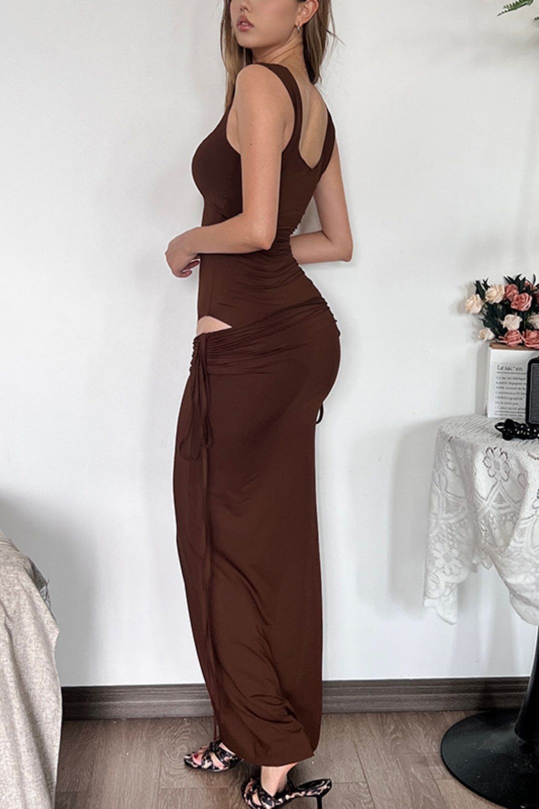 One-piece Collar Slim Jumpsuit Strappy Hip Skirt Suit