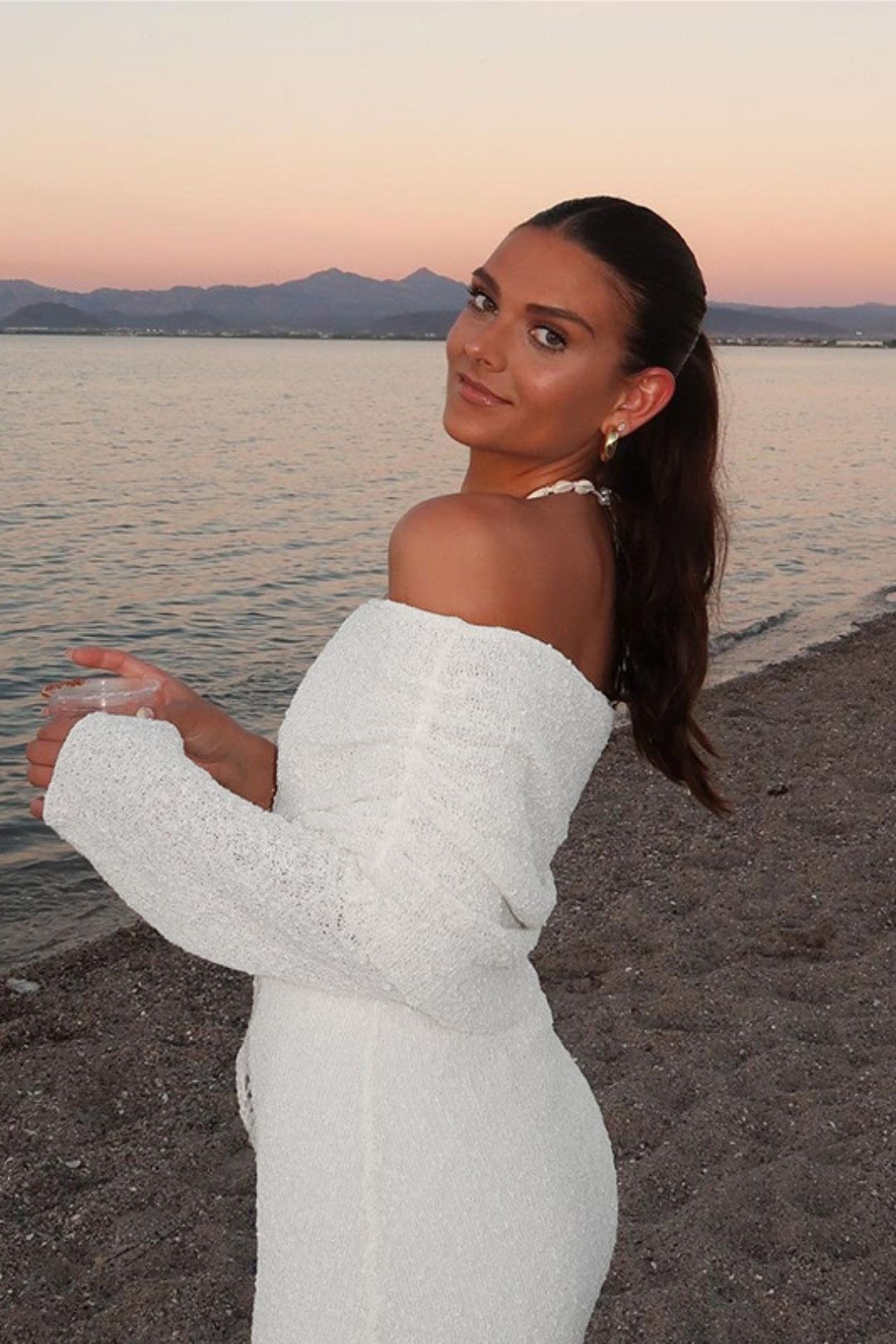 One-shoulder Solid Color Backless Long-sleeved Knitted Dress