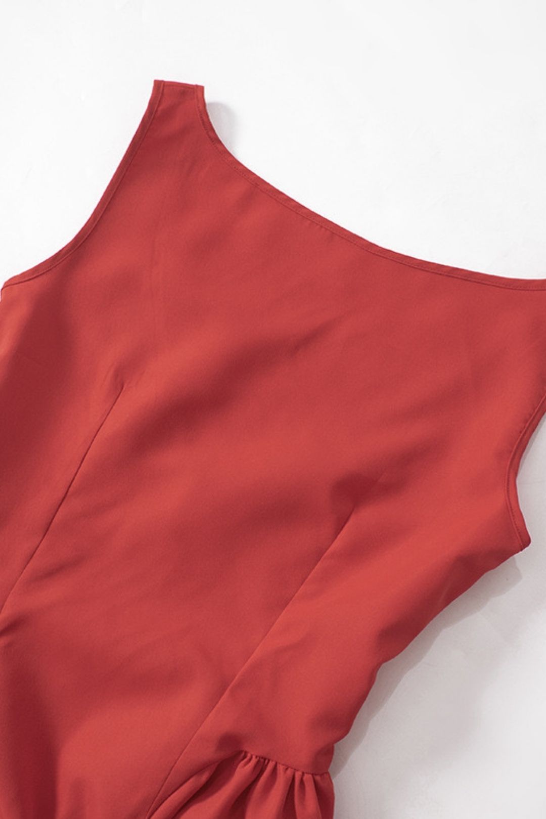 Temperament One-line Collar Waist Slimming Dress Women's 2024 New Woven Simple Long Skirt