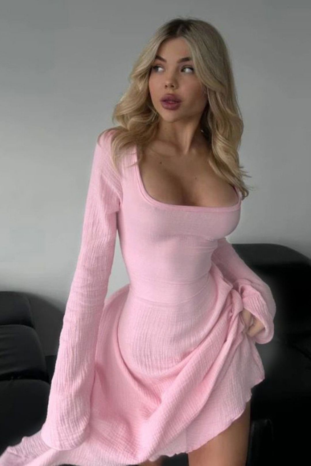 Style Elegant Slim Long Sleeve Square Neck Strap A-Pend Long Skirt