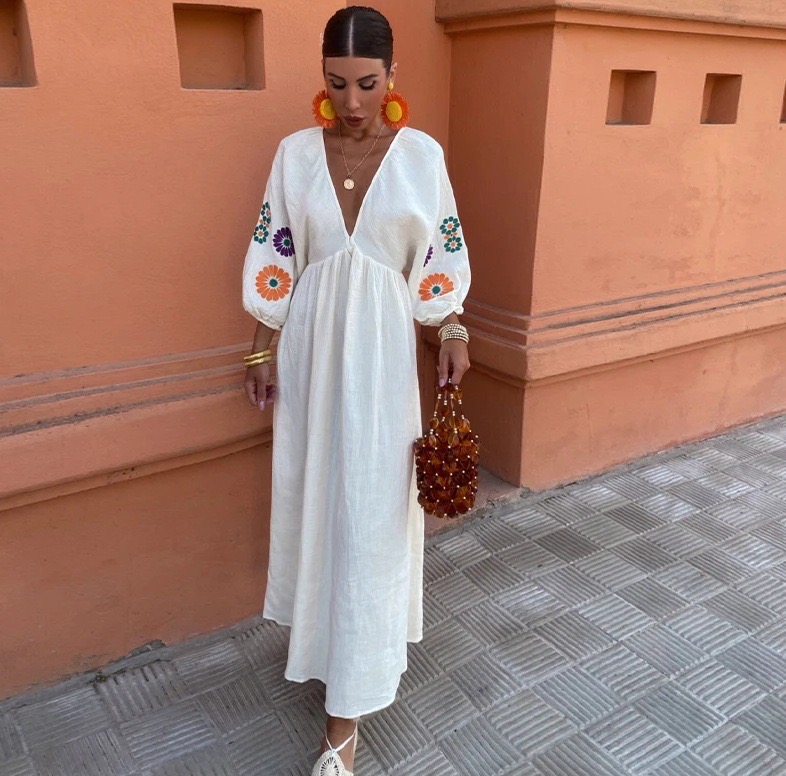 Popular V-neck Printed Long-sleeved Backless Dress