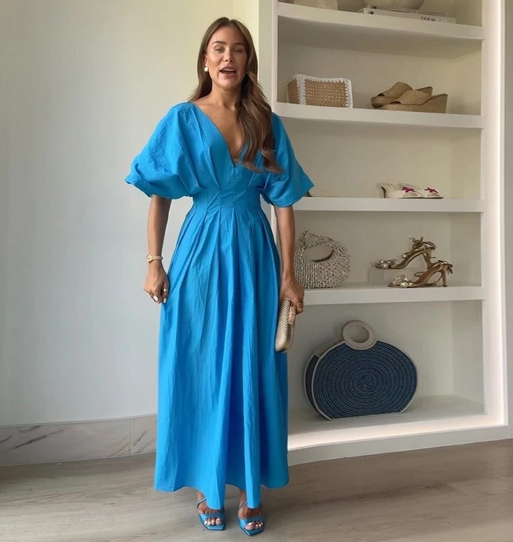 Hot-selling V-neck Waisted Bat-sleeve Dress