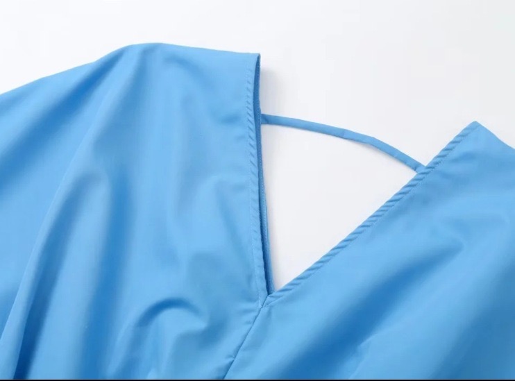 Hot-selling V-neck Waisted Bat-sleeve Dress