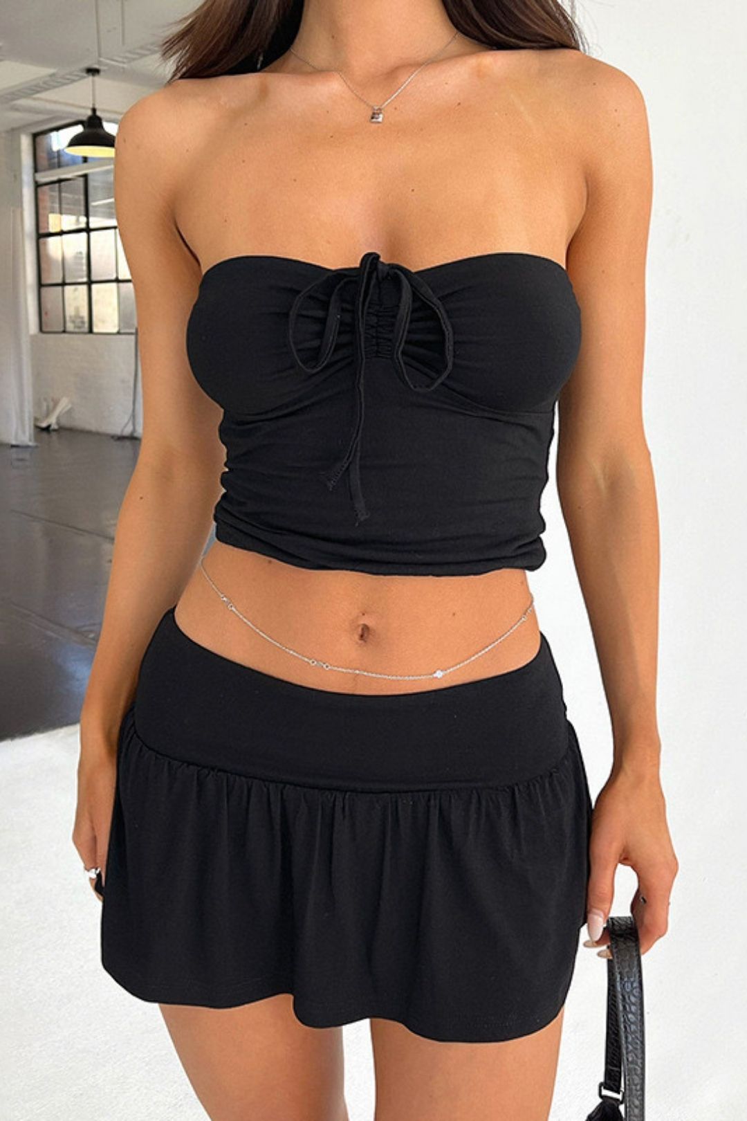 Style Halter Neck Tube Top Backless Pleated Ruffle Short Skirt Casual Suit