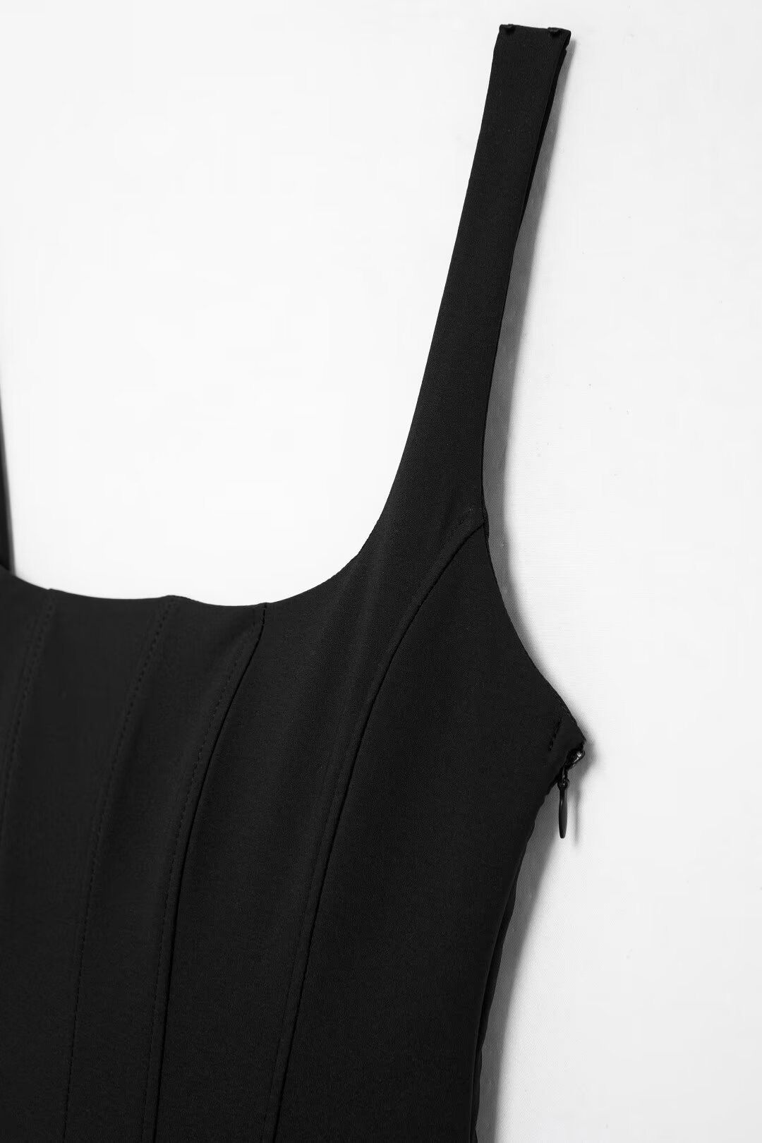 Solid Color Sleeveless Waist Sling Jumpsuit Short Skirt