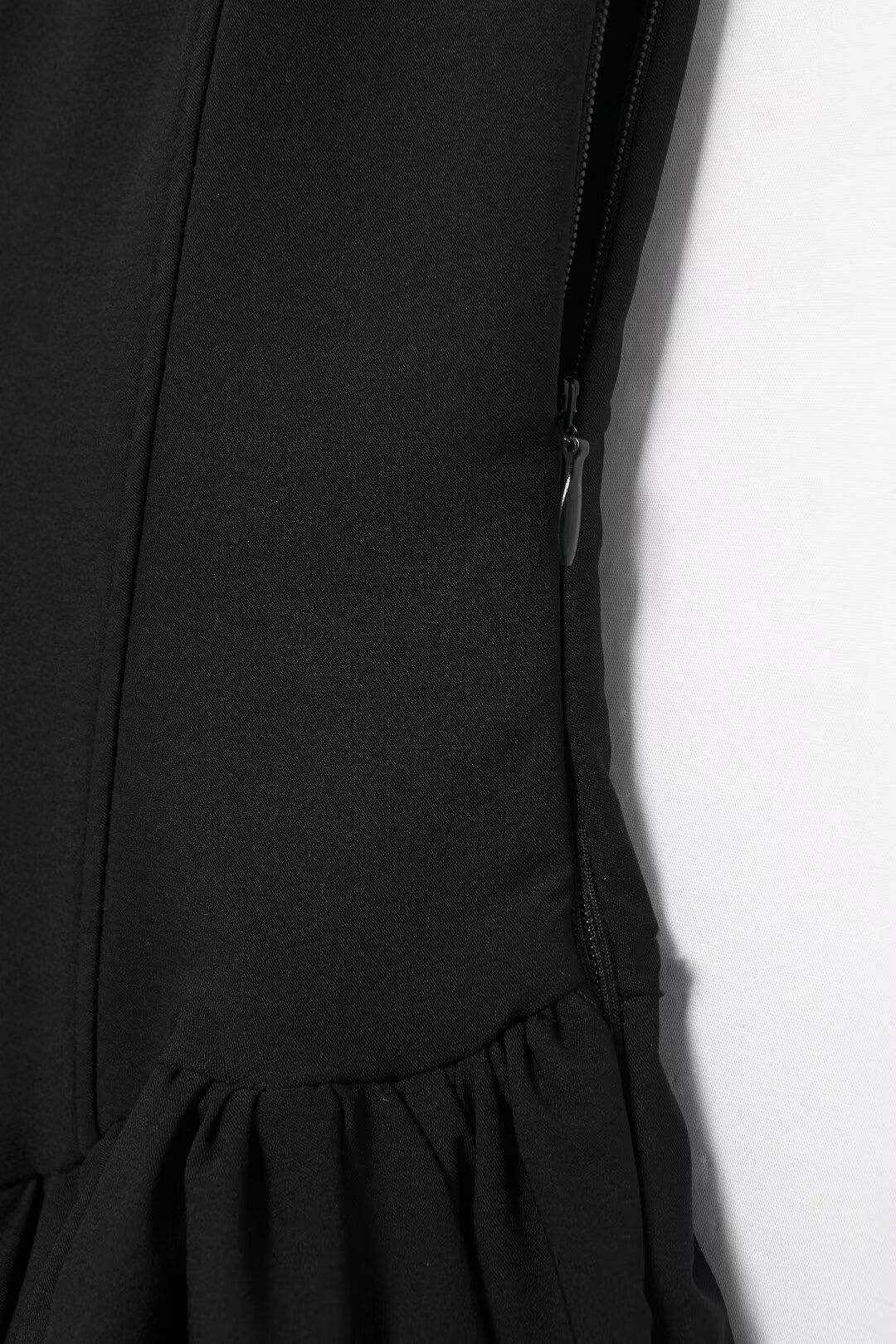 Solid Color Sleeveless Waist Sling Jumpsuit Short Skirt