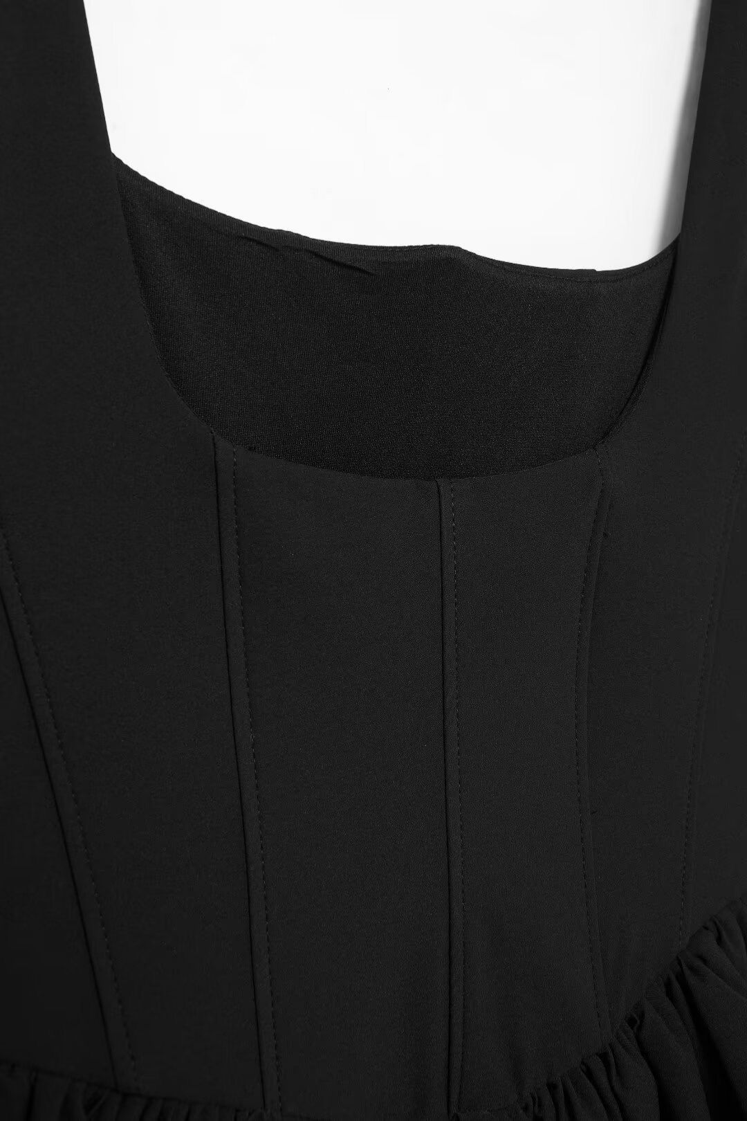 Solid Color Sleeveless Waist Sling Jumpsuit Short Skirt