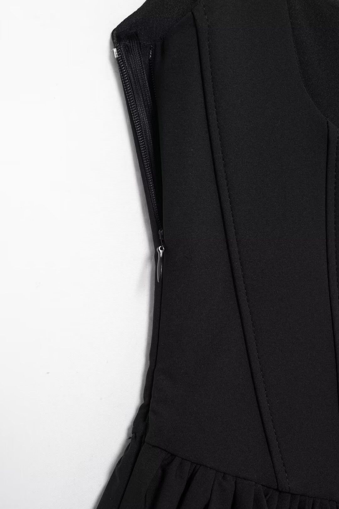 Solid Color Sleeveless Waist Sling Jumpsuit Short Skirt