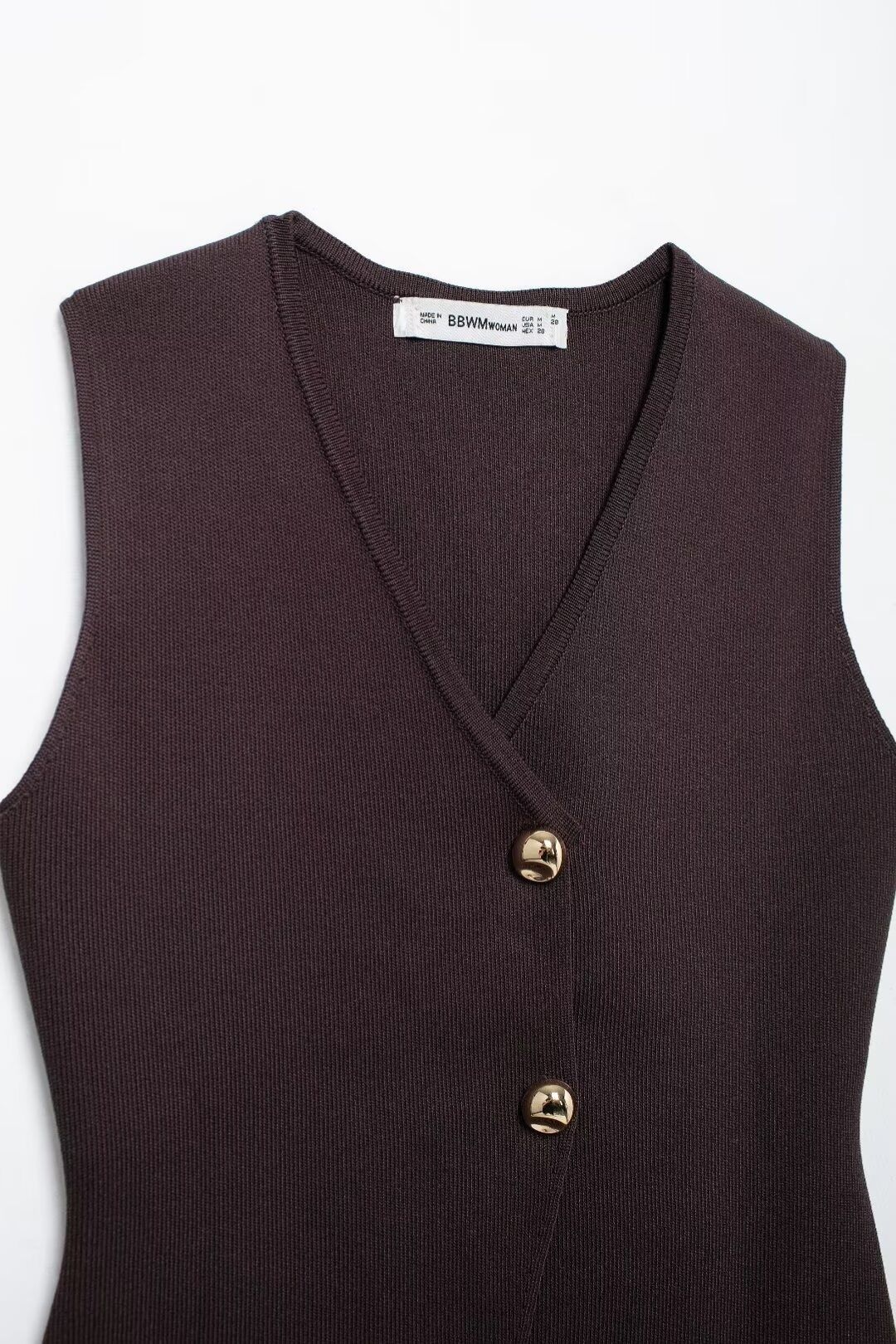 Style Gold Button-decorated Knitted Vest Top