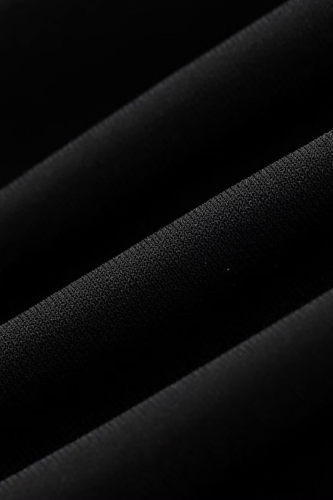 Open Design Pleated Dress With Shoulder Pads