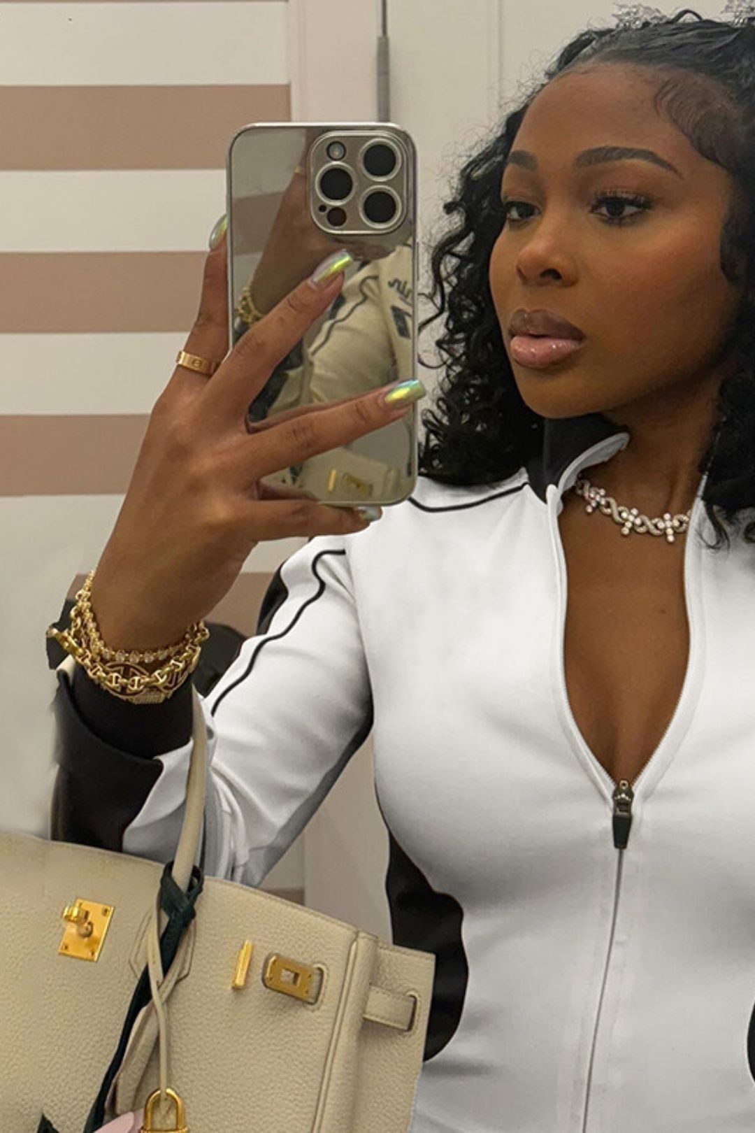 Stand-up Collar Stitching Contrasting Zipper Slim Sports Shorts Suit